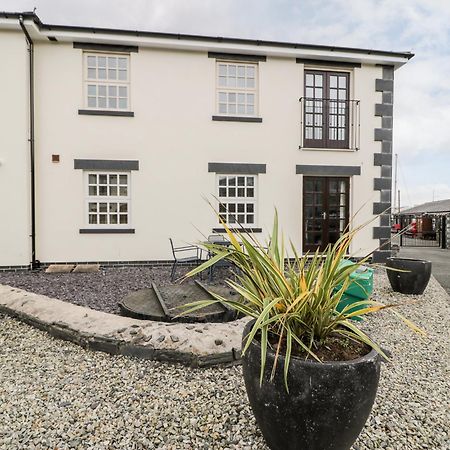 Whistle Stop Apartment Porthmadog Extérieur photo