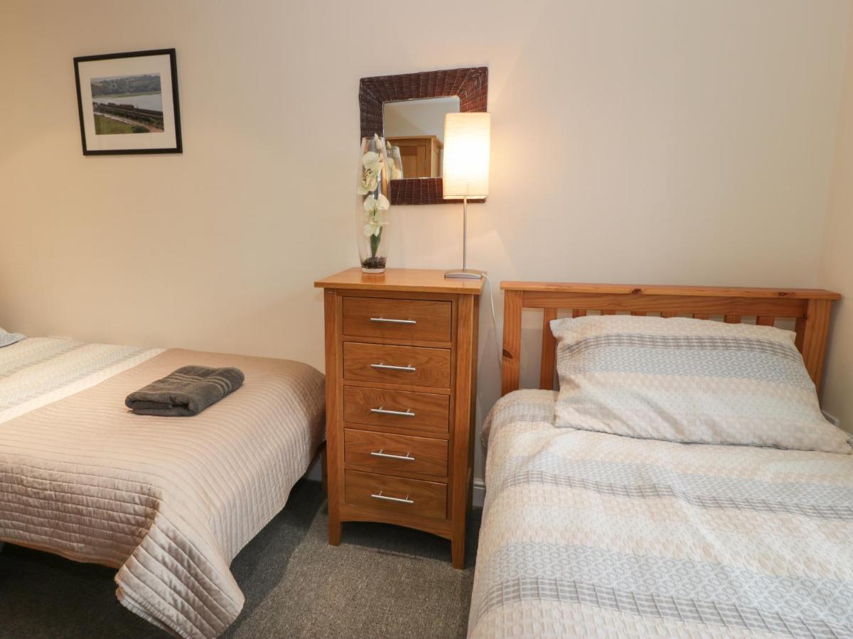 Whistle Stop Apartment Porthmadog Extérieur photo