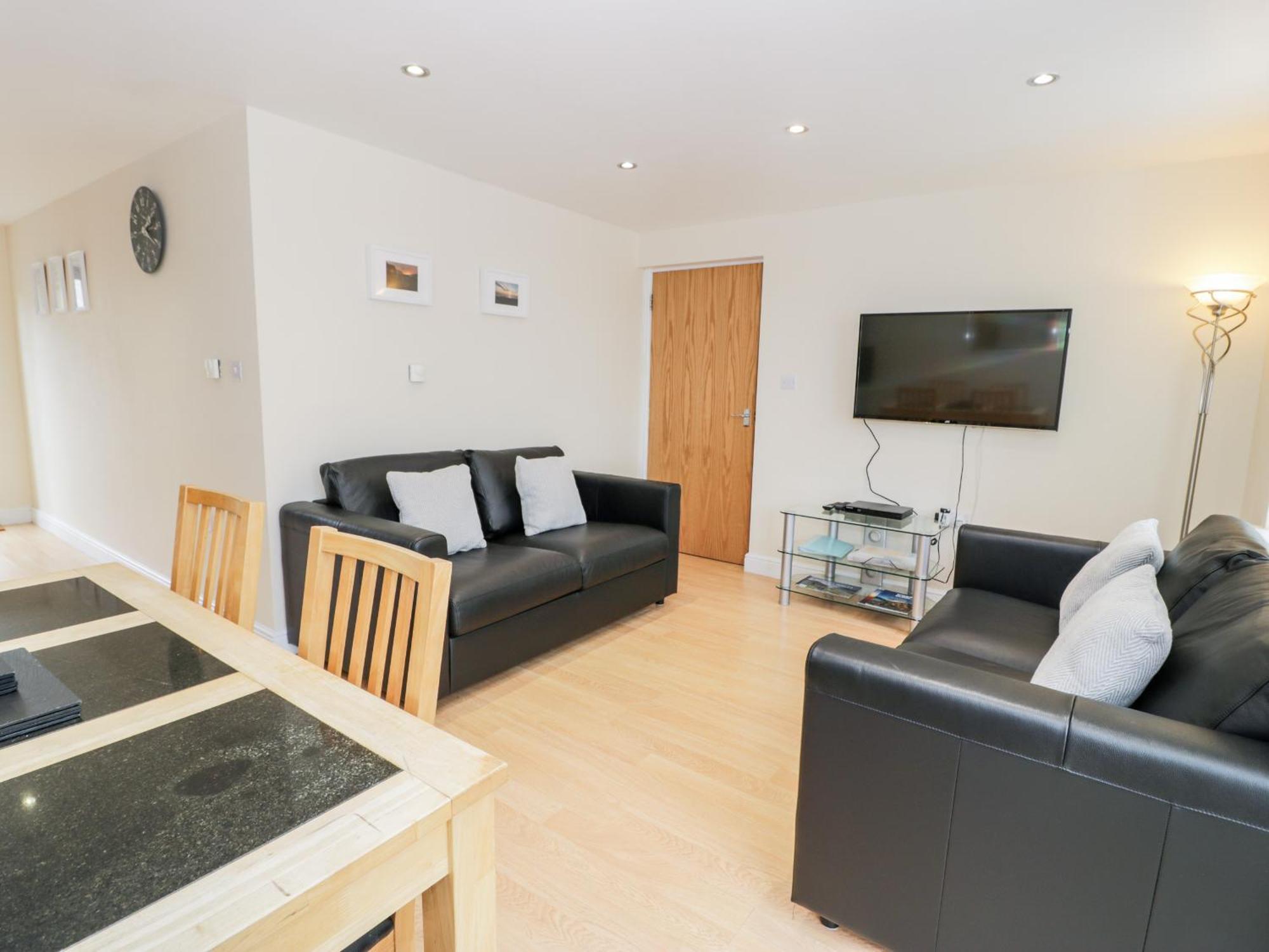 Whistle Stop Apartment Porthmadog Extérieur photo